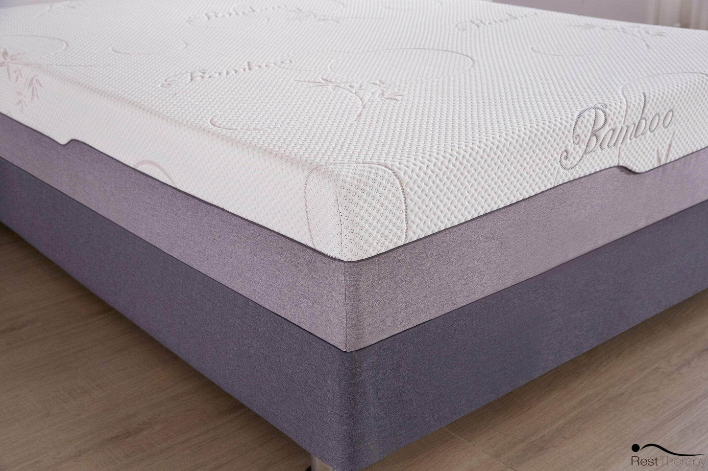Matelas en mousse viscoélastique Revive Bamboo Cool Gel de 12 pouces - Disponible en 2 tailles